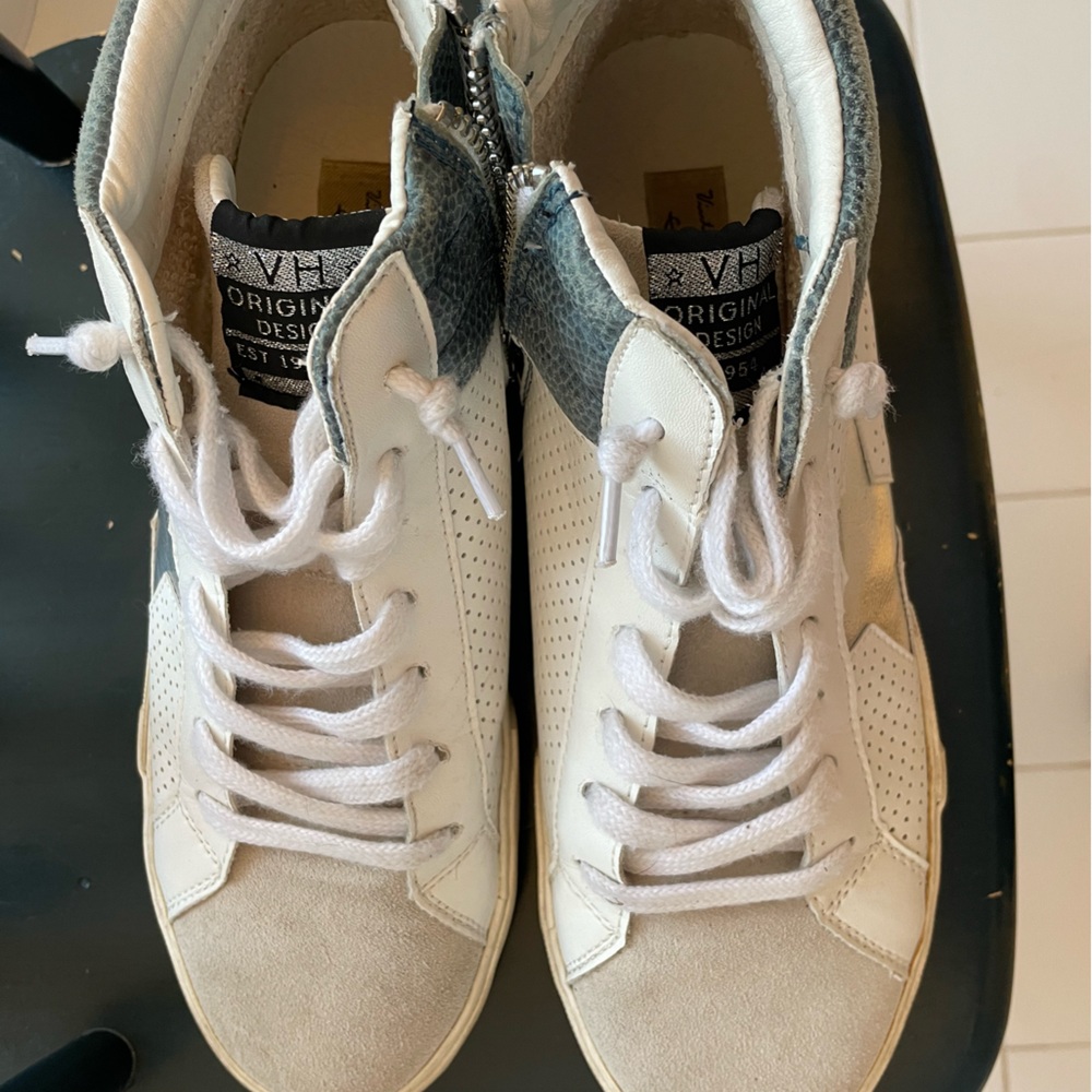 Vintage Havana High tops